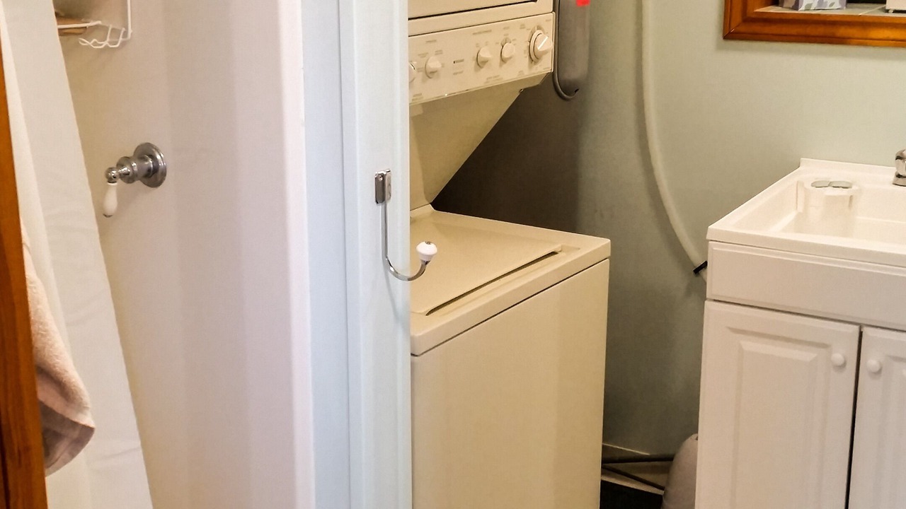 Photo of Bathroom in Netarts