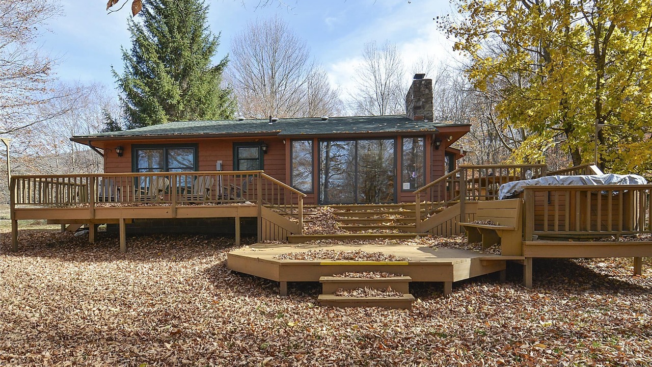 Photo of Patio Balcony in Old Timberline