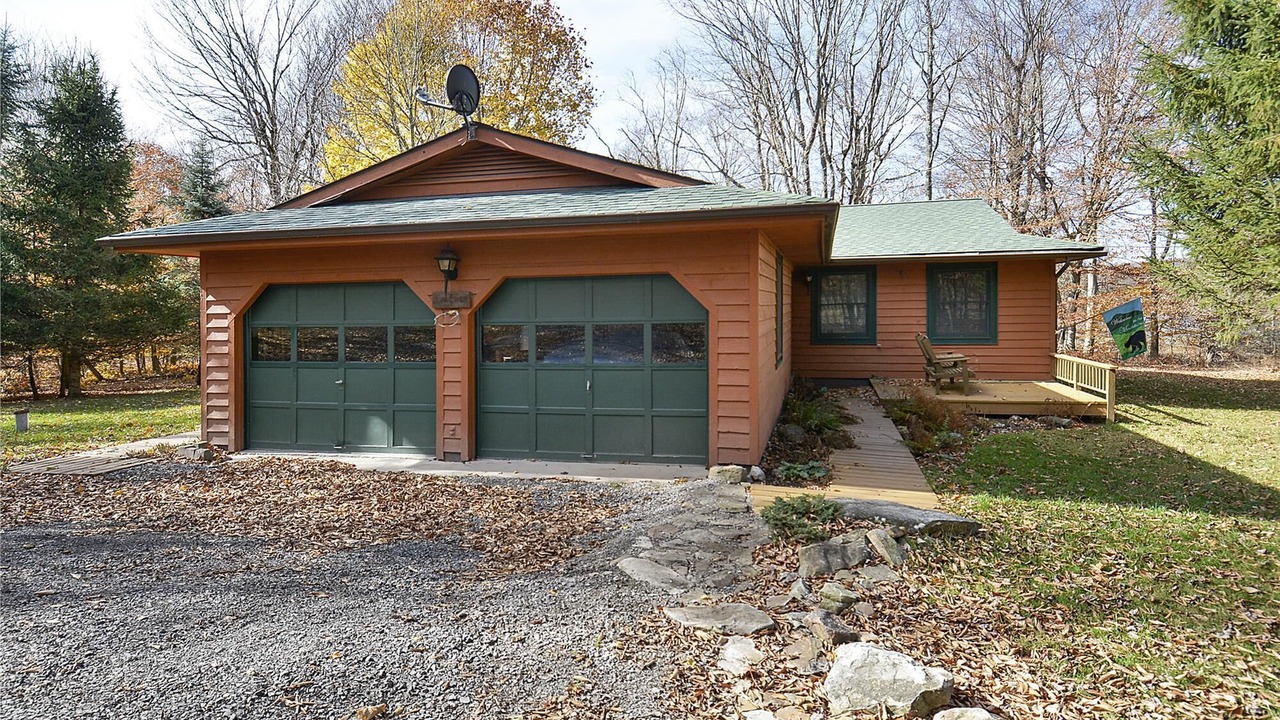 Photo of Outdoor in Old Timberline