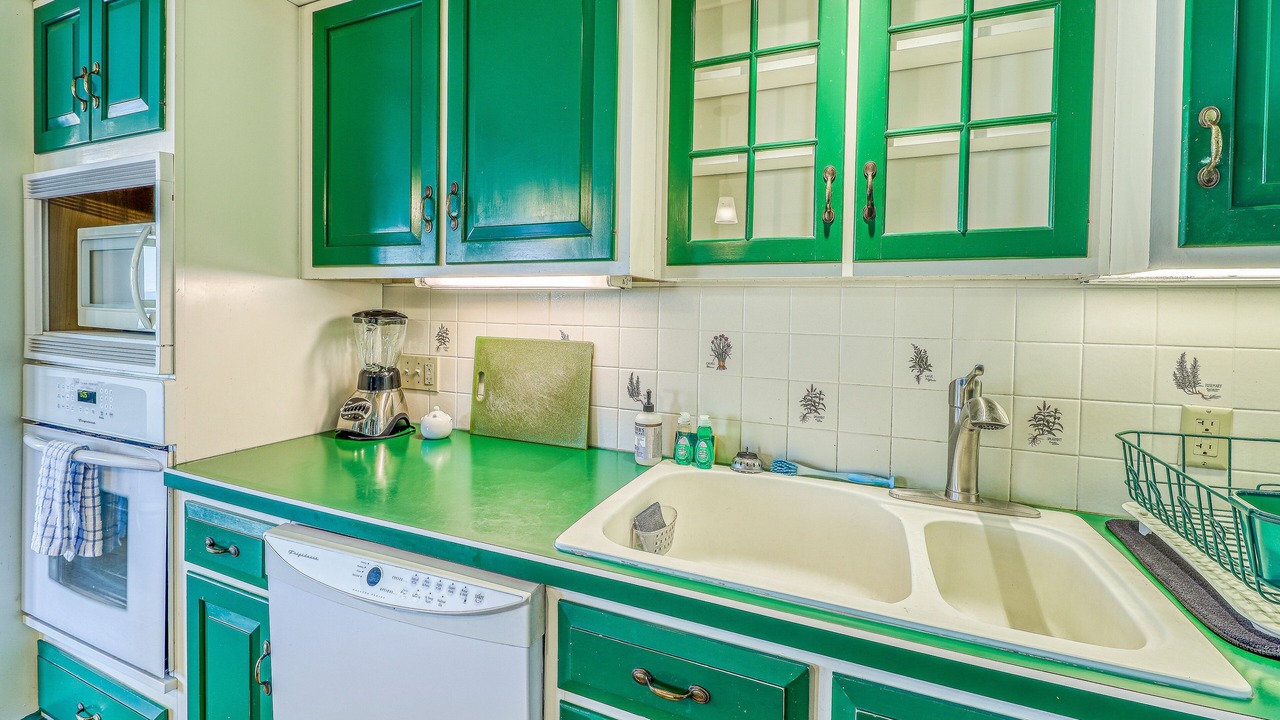 Photo of Kitchen in North Hero