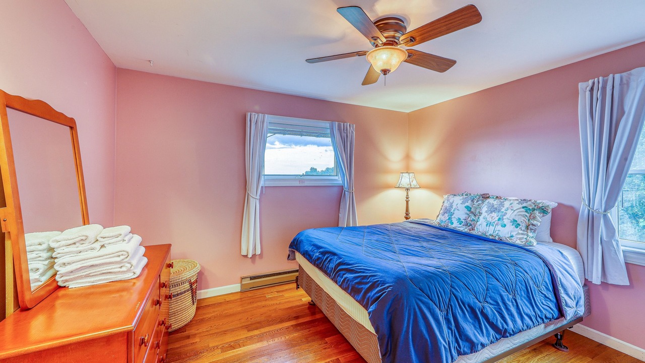 Photo of Bedroom in North Hero