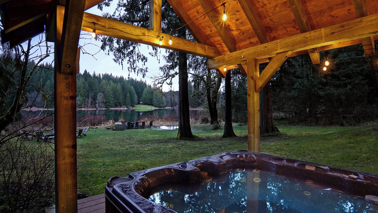 Photo of Outdoor in Maple Falls