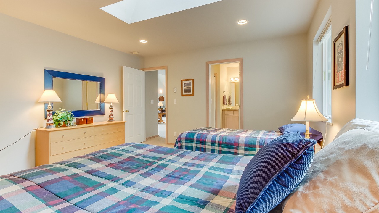 Photo of Bedroom in Lopez Island