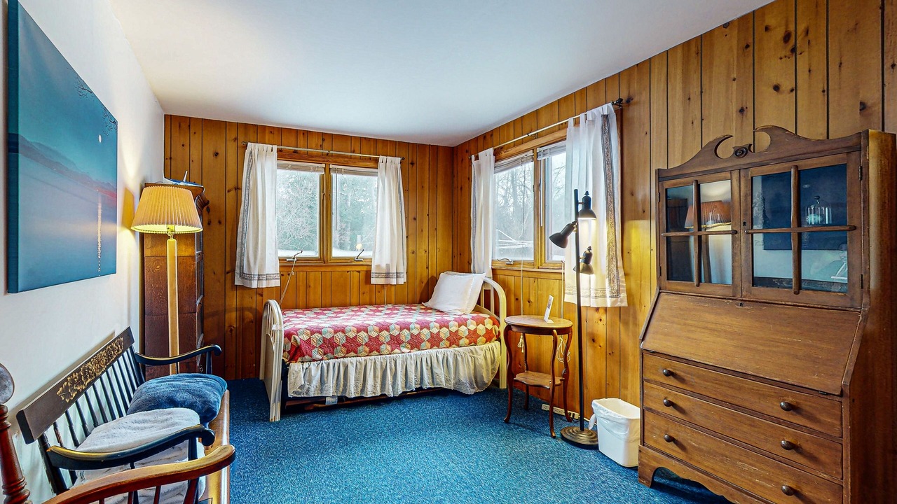 Photo of Bedroom in South Hero