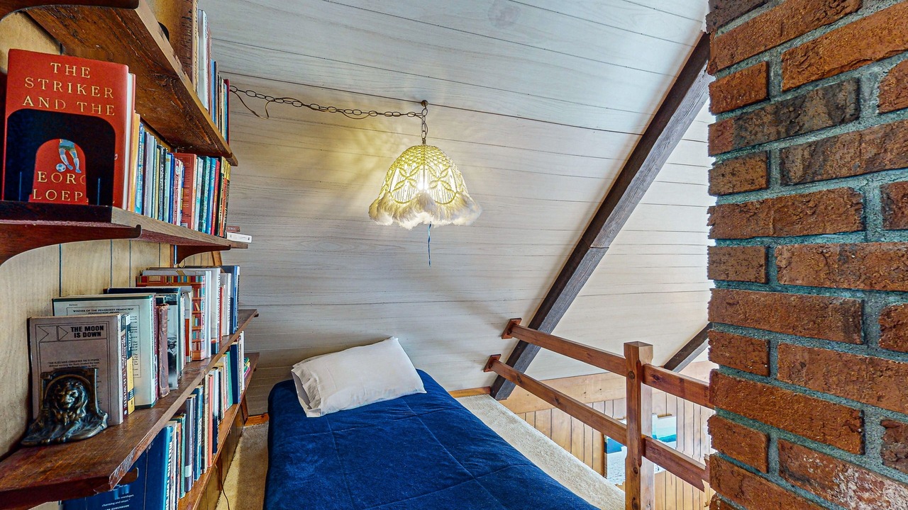 Photo of Bedroom in South Hero