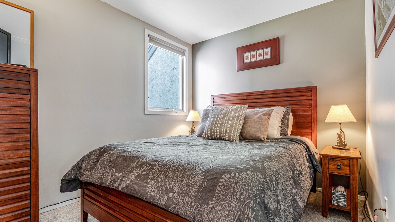 Photo of Bedroom in Warren