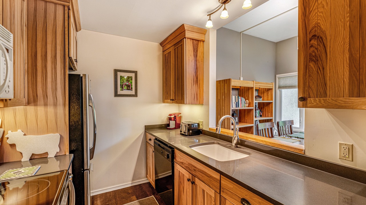Photo of Kitchen in Warren
