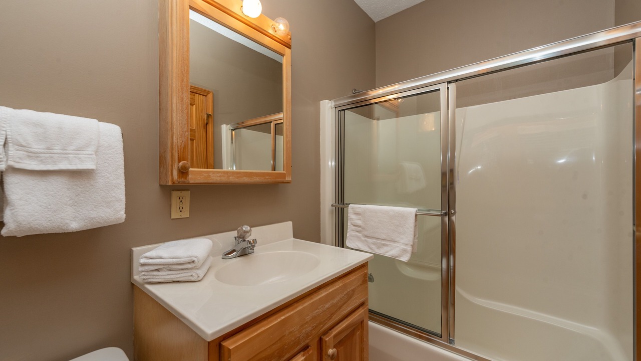 Photo of Bathroom in Thayerville