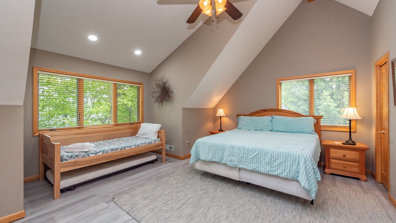 Photo of Bedroom in Thayerville