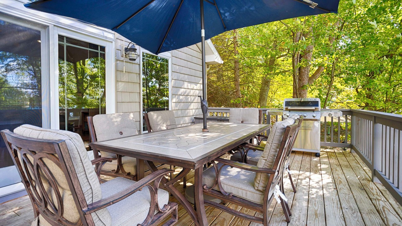 Photo of Outdoor in Lamoreaux Landing