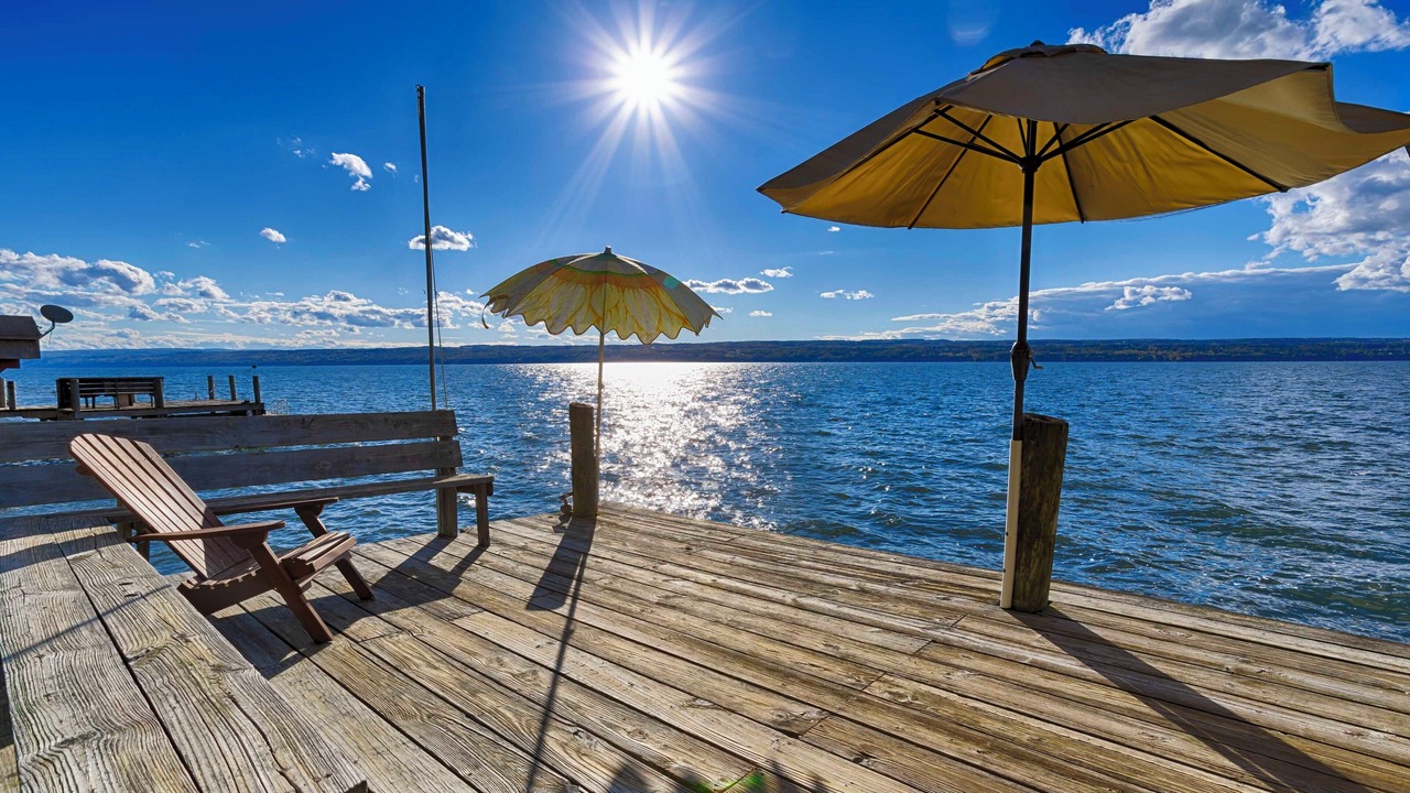 Photo of Patio Balcony in Lamoreaux Landing