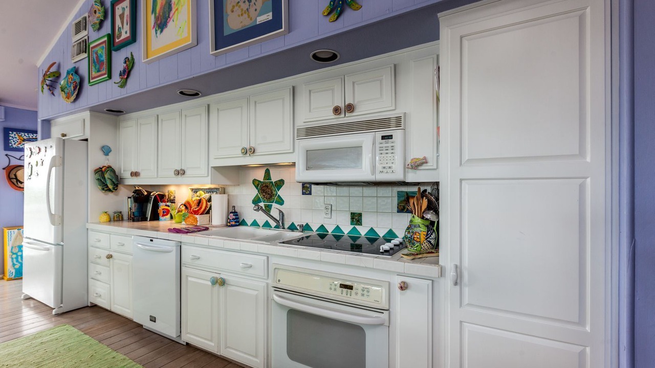 Photo of Kitchen in Terramar Beach