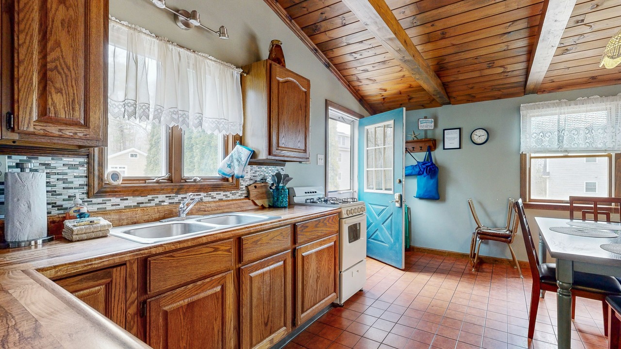 Photo of Kitchen in York Beach