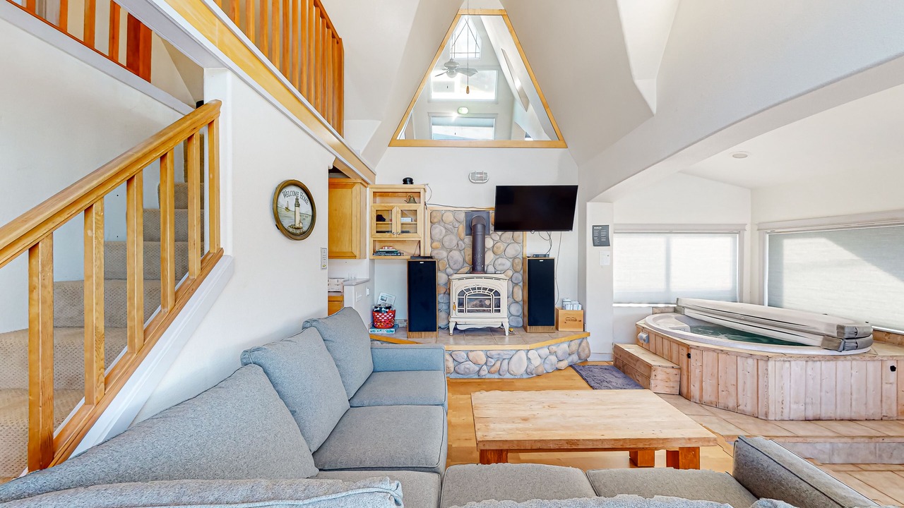Photo of Livingroom in Depoe Bay