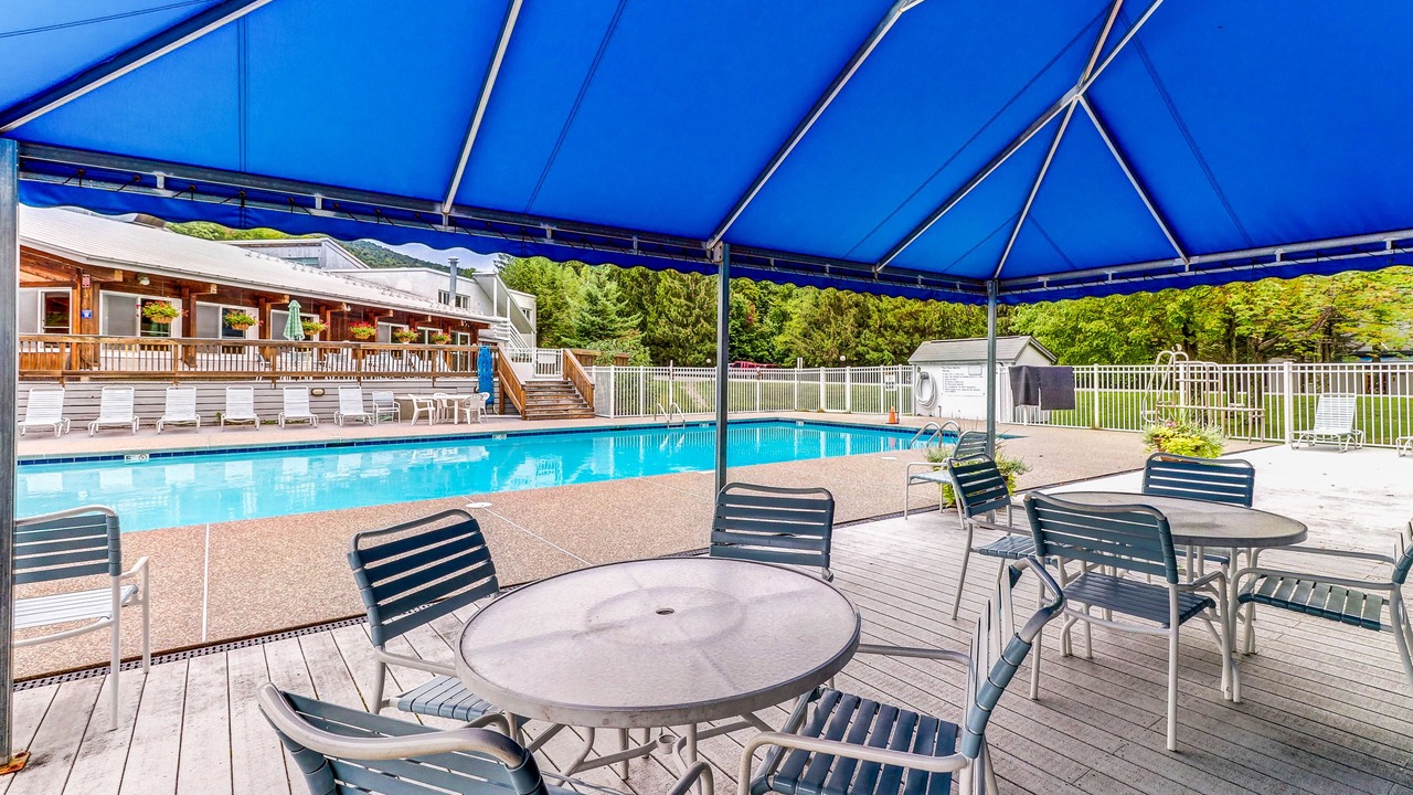 Photo of Outdoor in Warren