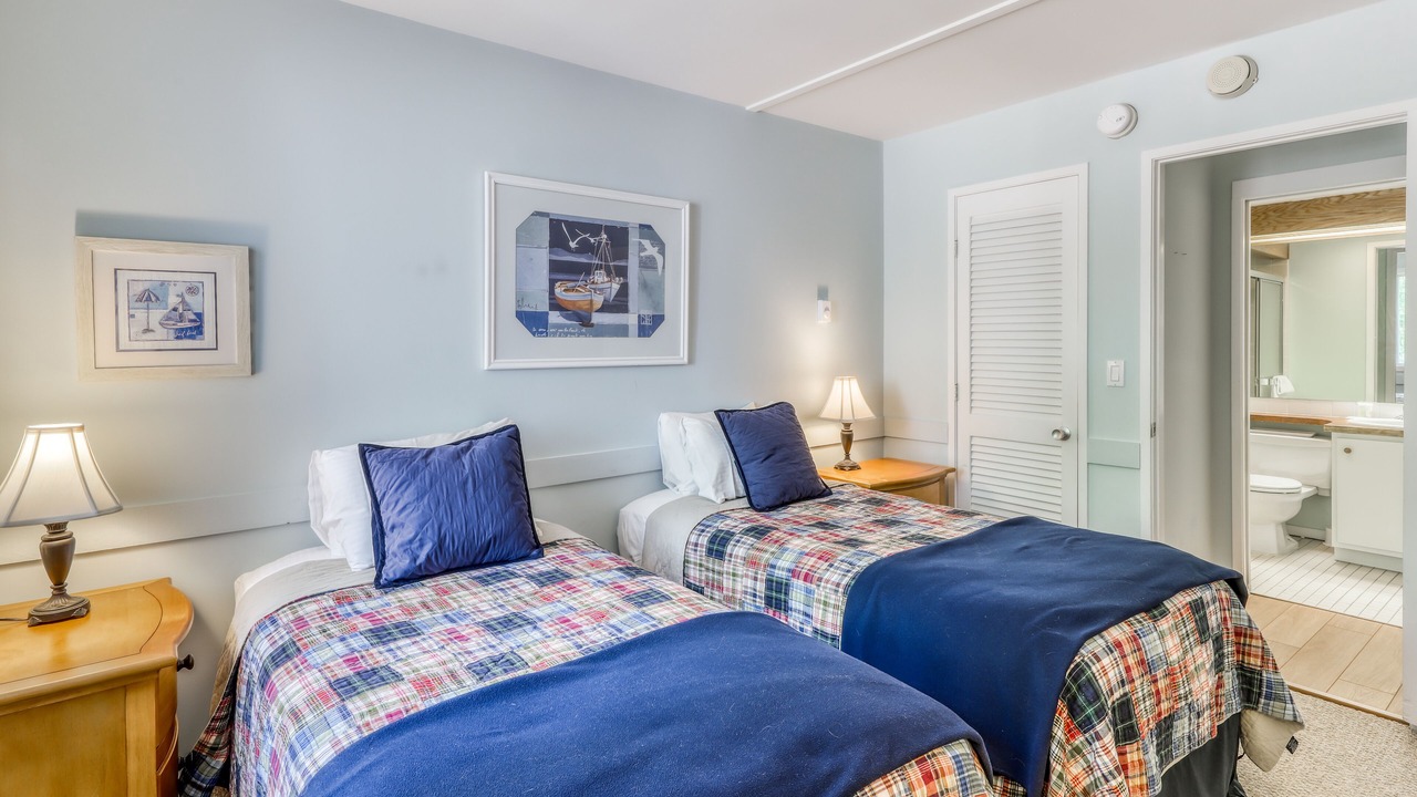 Photo of Bedroom in Warren