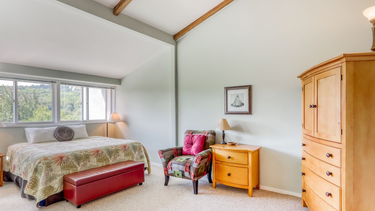 Photo of Bedroom in Warren