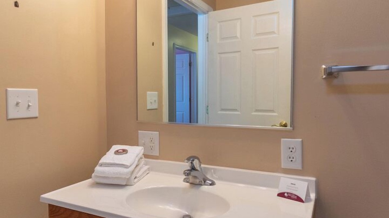 Photo of Bathroom in Valois