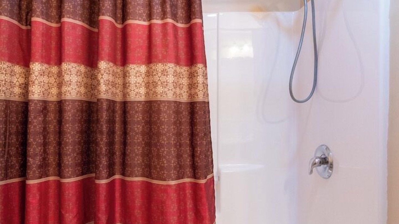 Photo of Bathroom in Valois