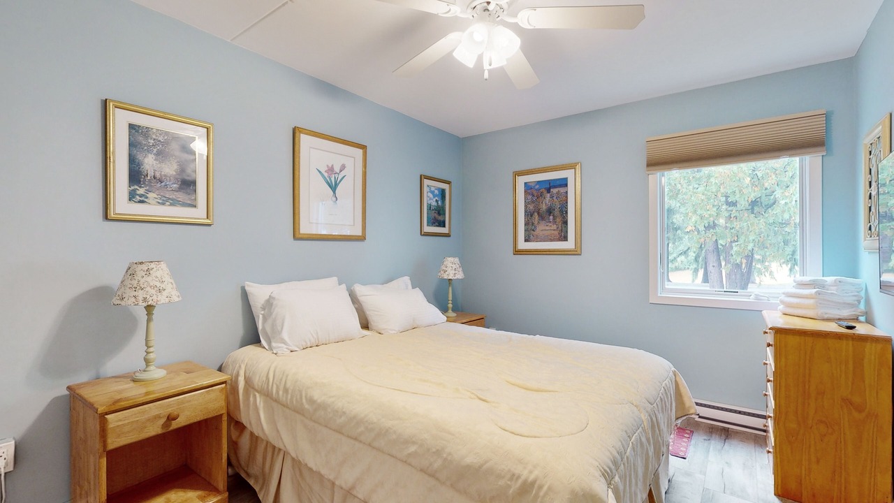 Photo of Bedroom in Warren
