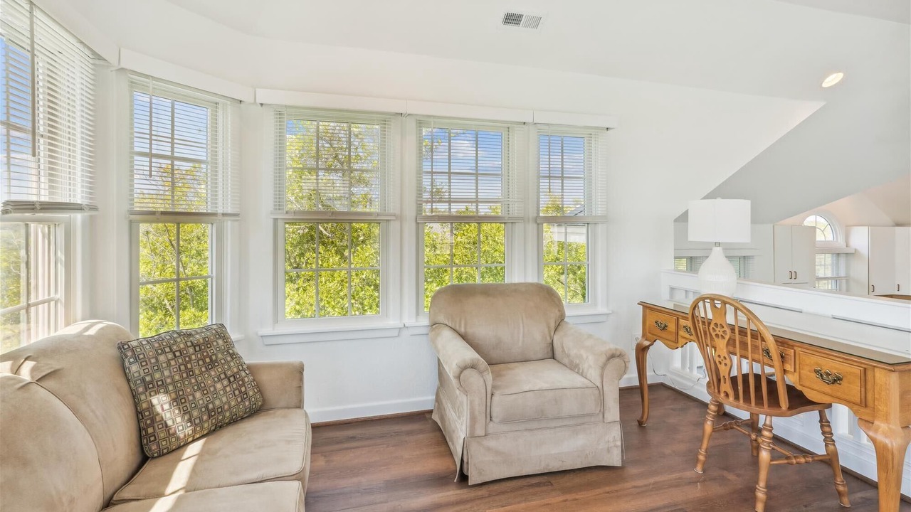 Photo of Livingroom in Corolla