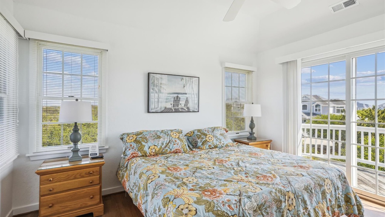 Photo of Bedroom in Corolla