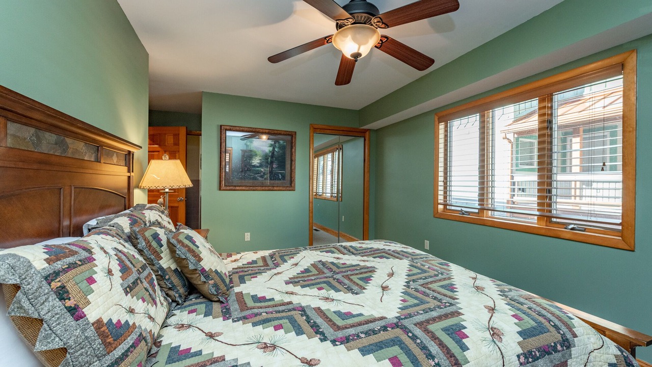 Photo of Bedroom in McHenry