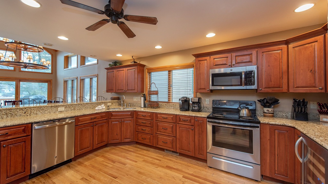 Photo of Kitchen in McHenry