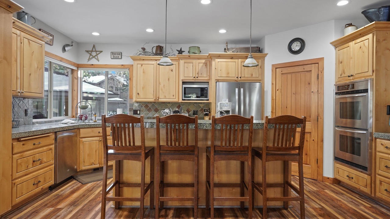 Photo of Kitchen in Sunriver