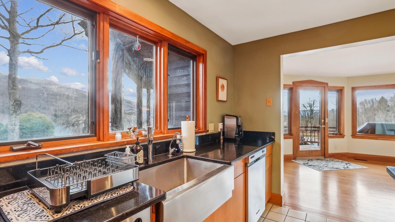 Photo of Kitchen in Stowe Hollow