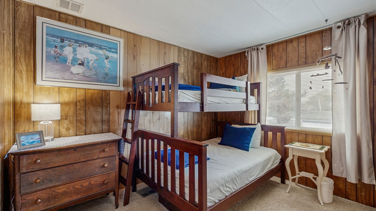 Photo of Bedroom in Cape Meares