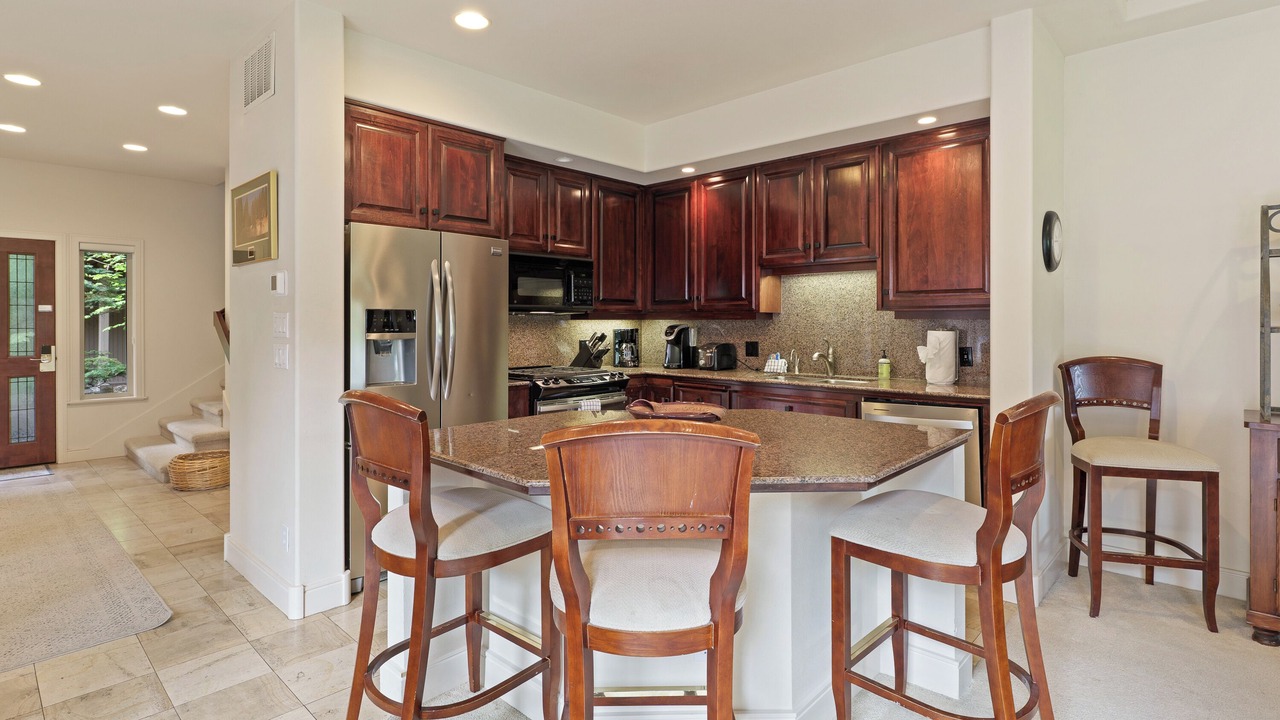 Photo of Kitchen in Broken Top