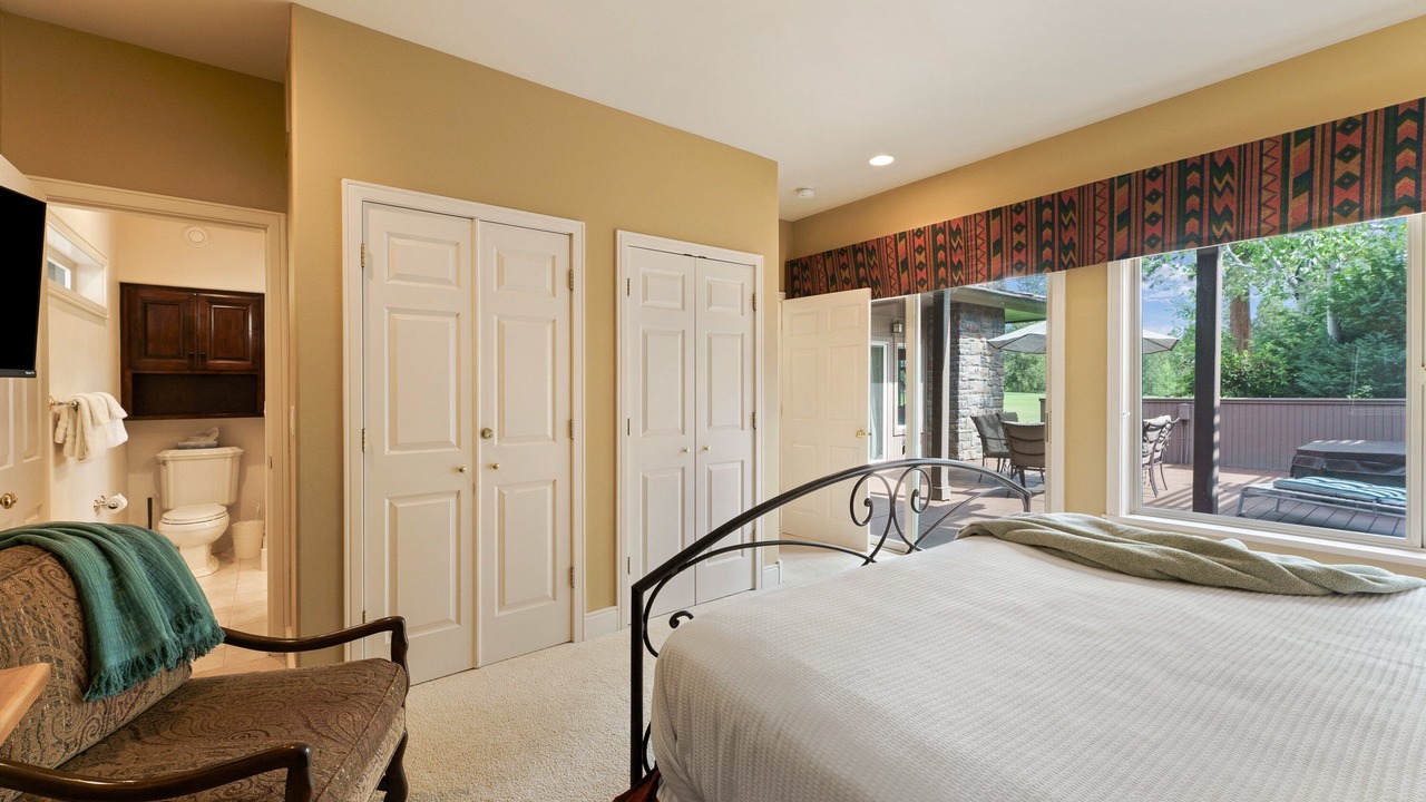 Photo of Bedroom in Broken Top