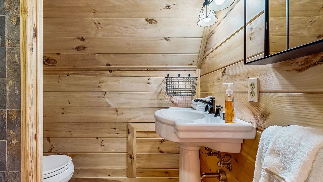 Photo of Bathroom in Ludlow