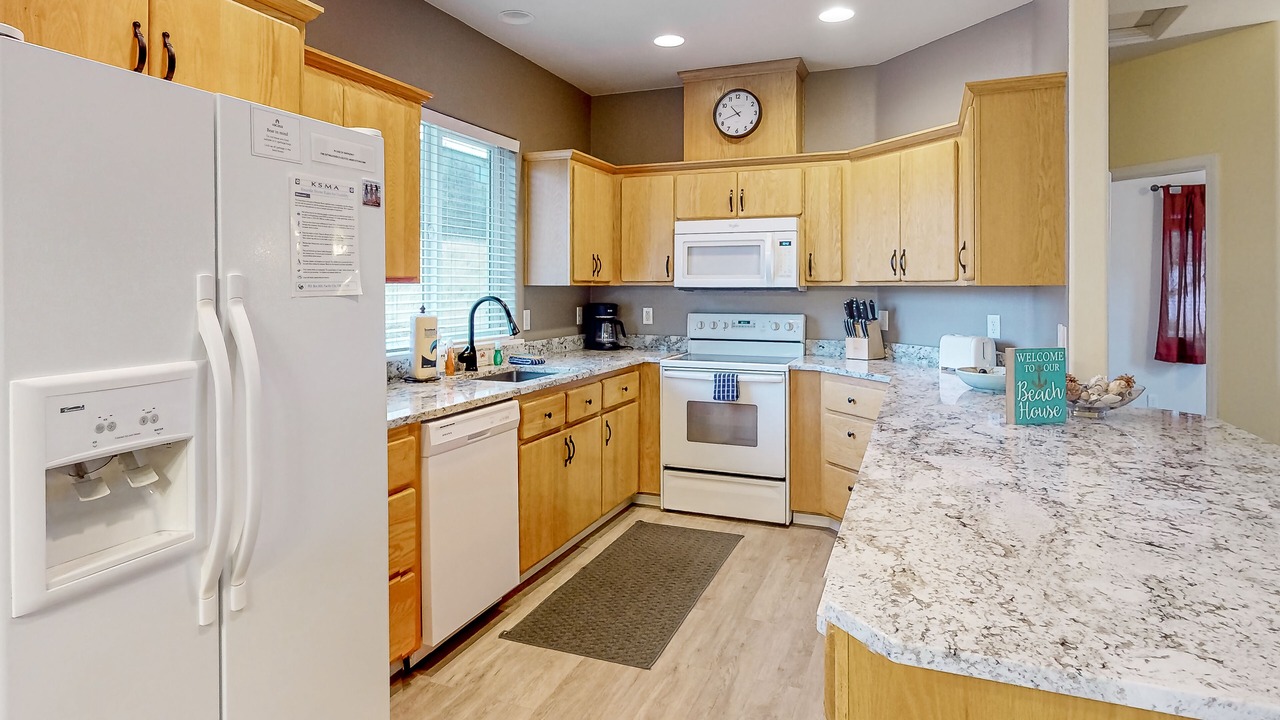 Photo of Kitchen in Kiwanda Shores