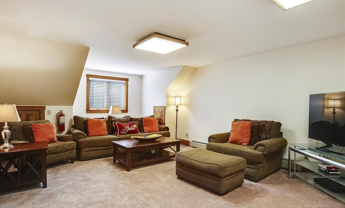 Photo of Livingroom in Stowe Area