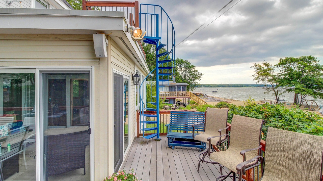 Photo of Patio Balcony in Malletts Bay