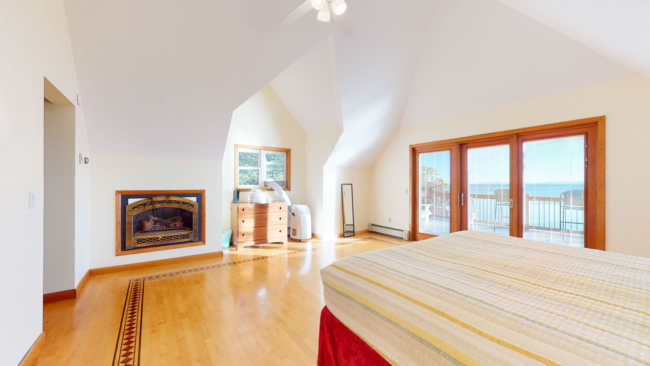 Photo of Bedroom in Malletts Bay