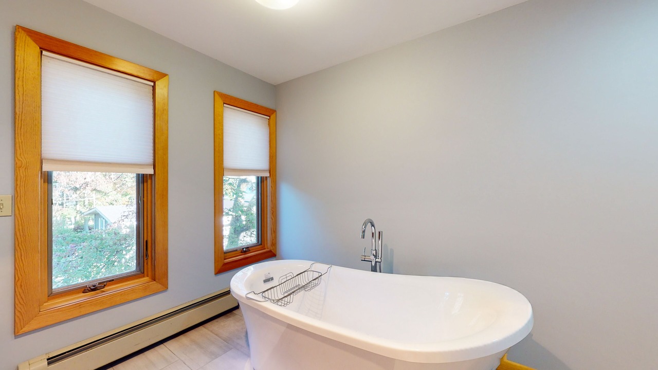 Photo of Bathroom in Malletts Bay