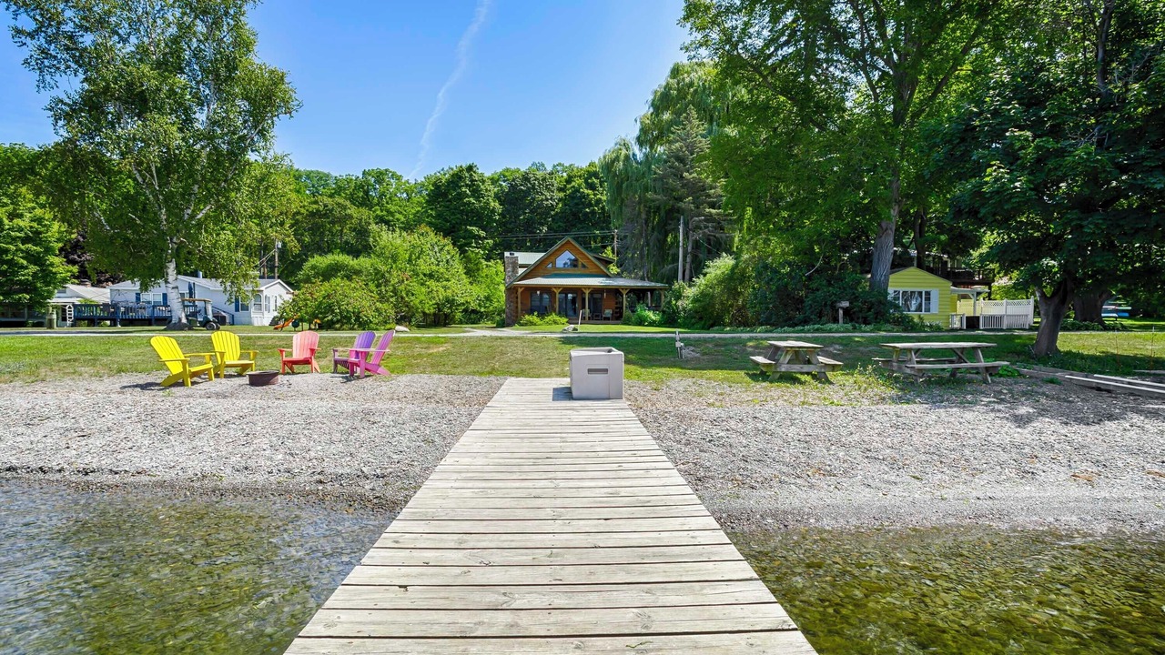 Photo of Outdoor in Hector