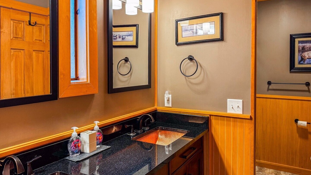 Photo of Bathroom in Inlet