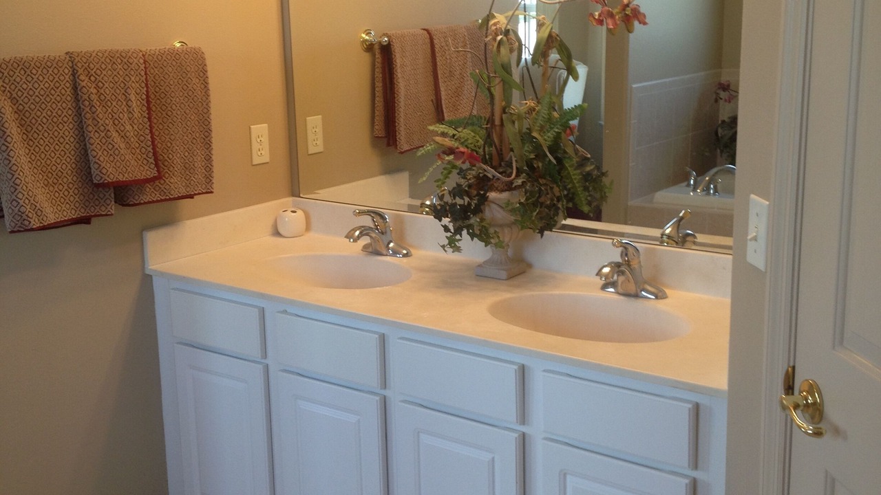 Photo of Bathroom in Davenport