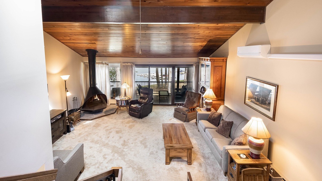 Photo of Livingroom in Blakeslee