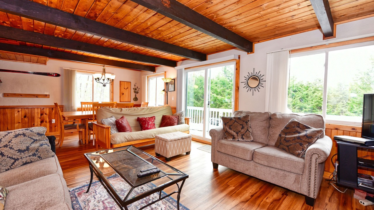 Photo of Livingroom in Eidelweiss Village