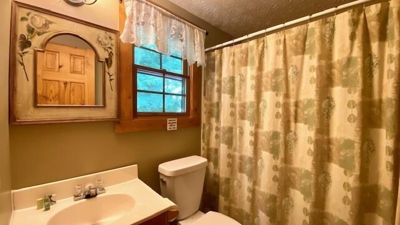Photo of Bathroom in South Bloomingville