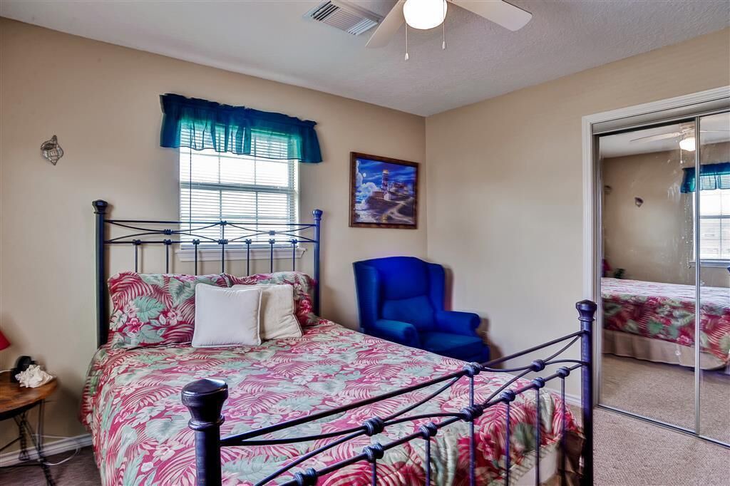 Photo of Bedroom in Surfside Beach
