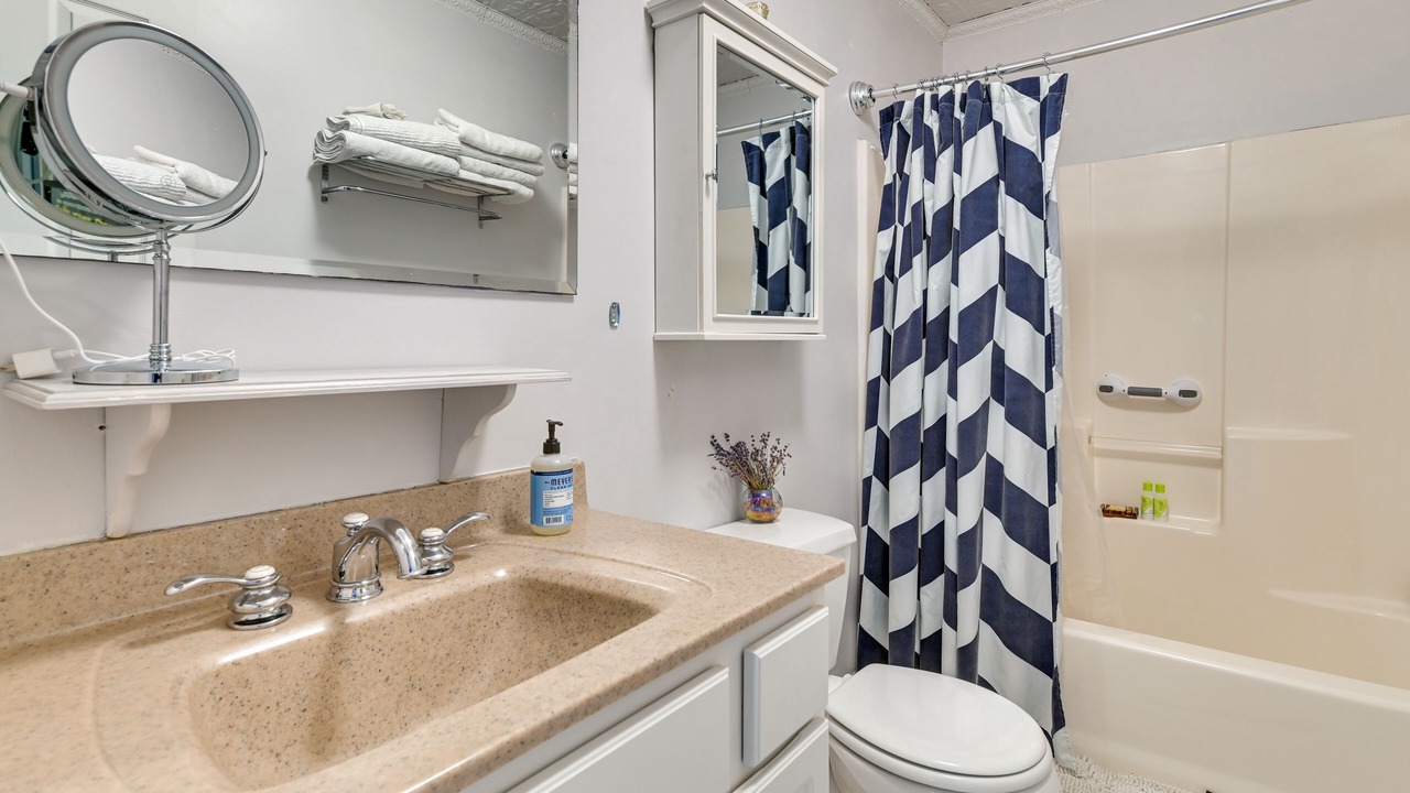 Photo of Bathroom in Schuylerville