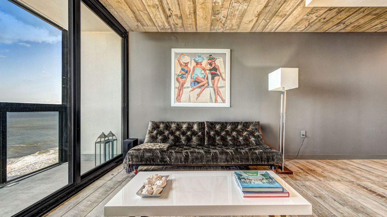 Photo of Livingroom in North Ocean City