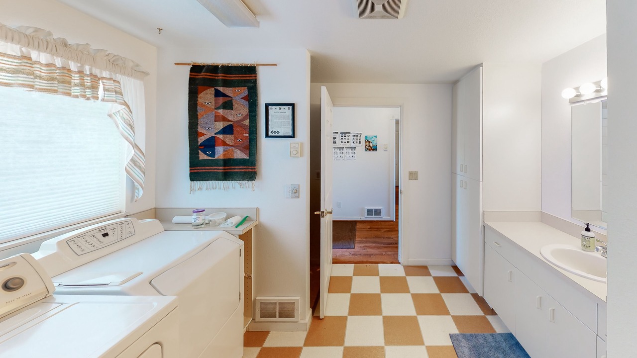 Photo of Bathroom in Bayshore