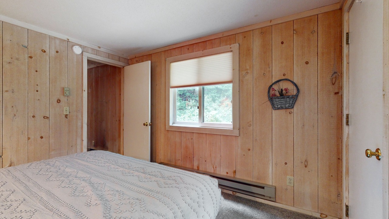 Photo of Bedroom in West Dover